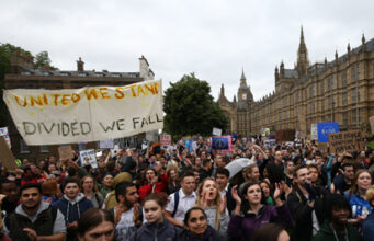 Millionaire donates a million pounds for new Brexit campaign