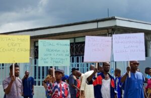 PIA: Host communities stage protest at the office of TotalEnergies over alleged disobedience to court order.